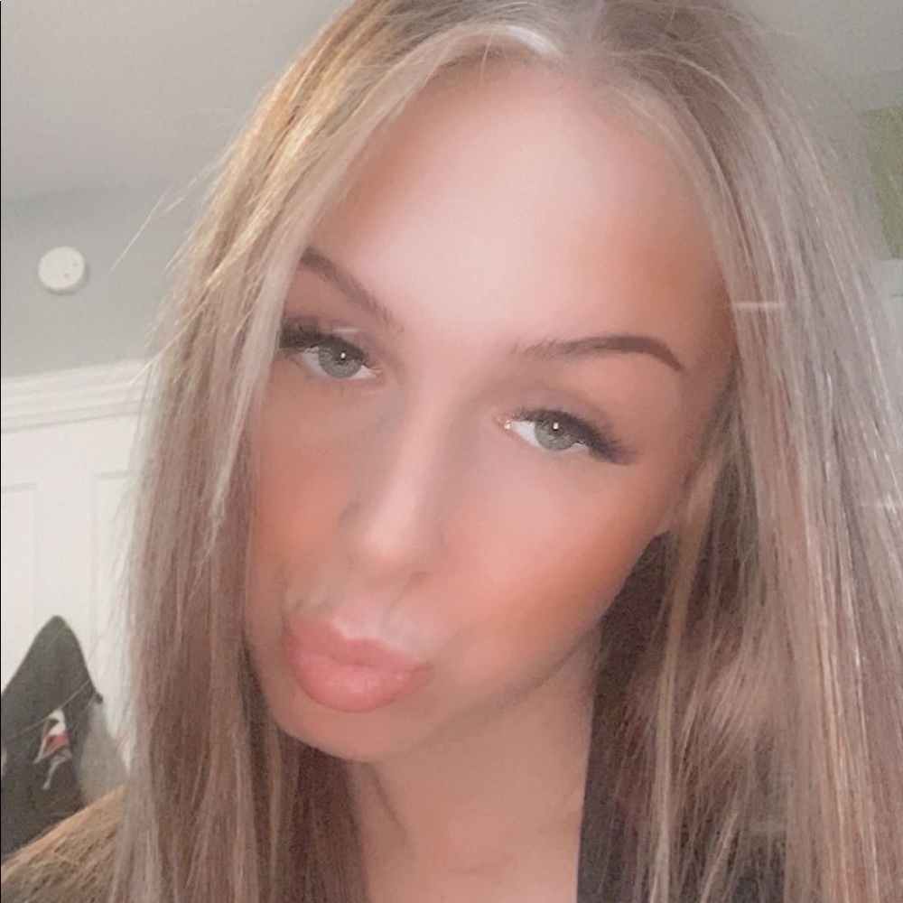 Meet your Posher, Lanie